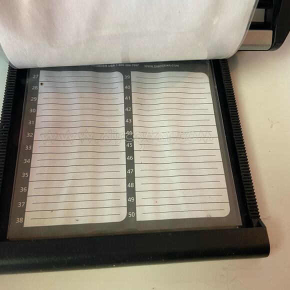 DISCGEAR Selector 50 CD DVD Video Game Black Organizer Storage Office Home GUC - Picture 8 of 8